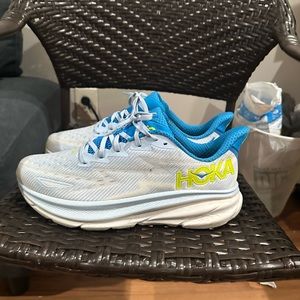 Hoka One Clifton 9 Size 11D Men